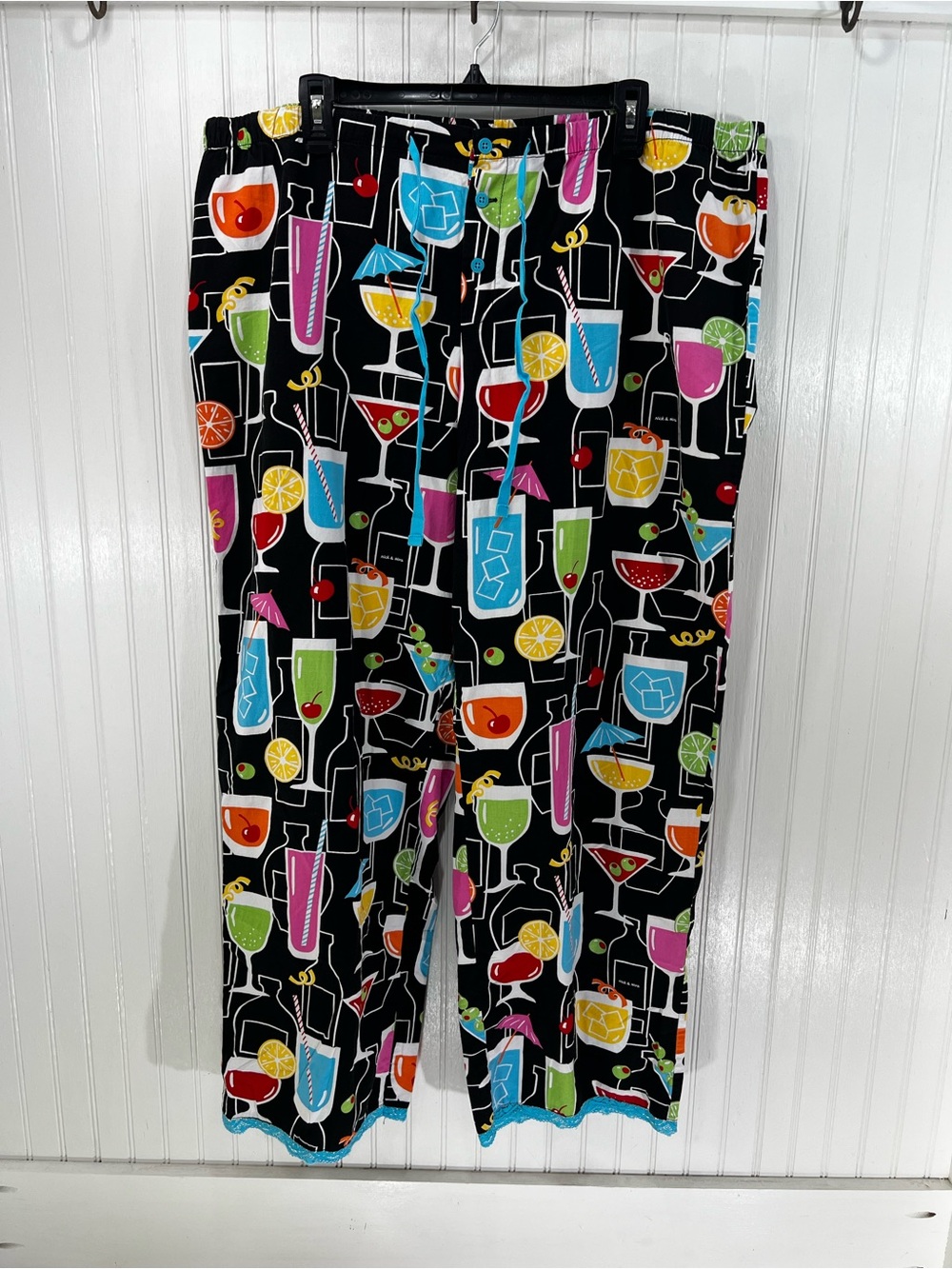 Nick & Nora Black Cocktail Print Pajama Pants with Multicolor Drinks
